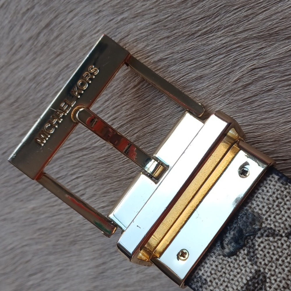 Michael Kors Belt - Picture 5 of 14